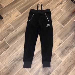 Nike velvet black sweat pants XS